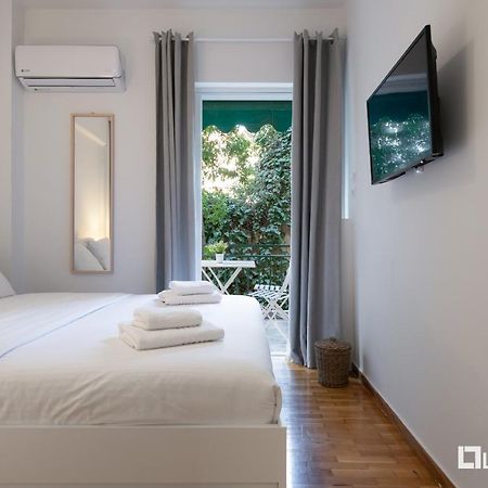 Aether Apartment By Lobbysquare Atenas Exterior foto