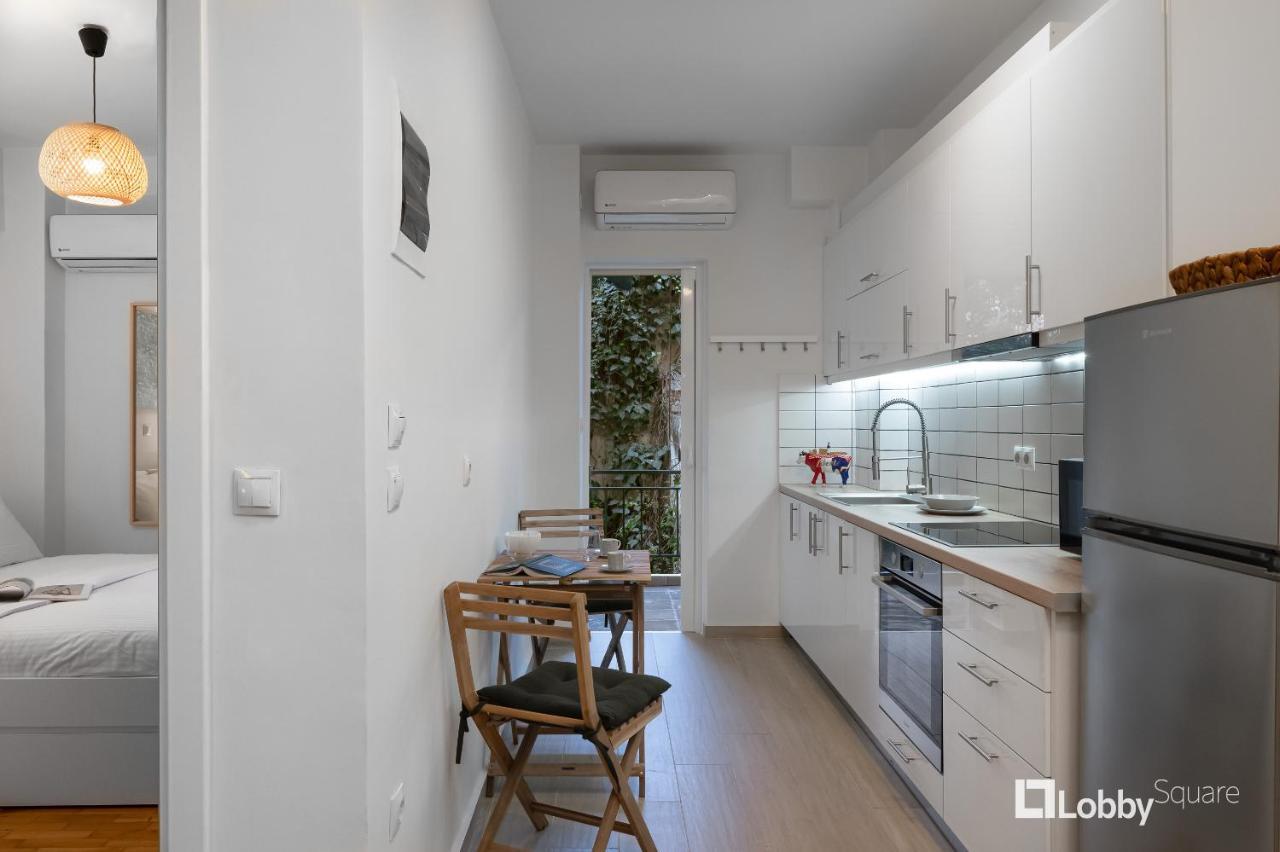 Aether Apartment By Lobbysquare Atenas Exterior foto